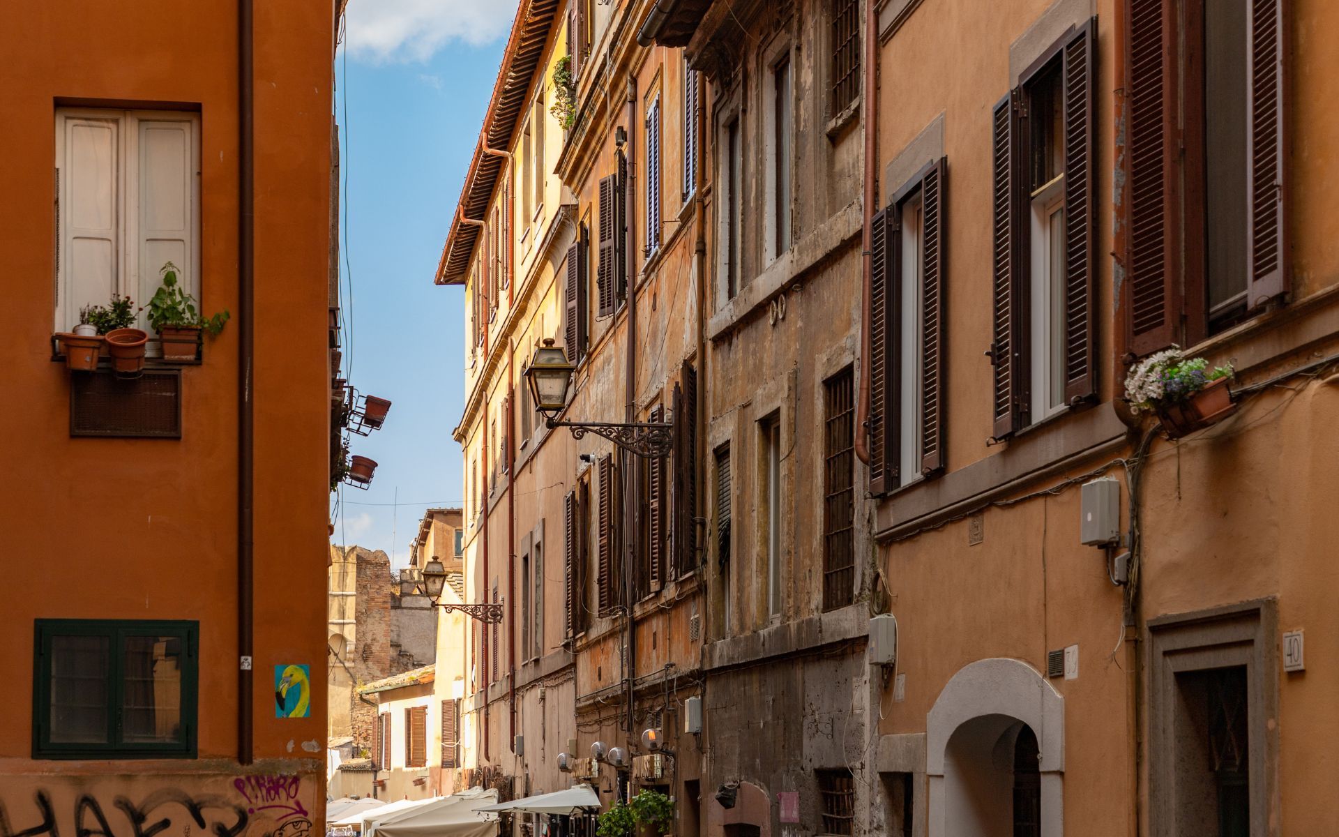 Building in Trastevere