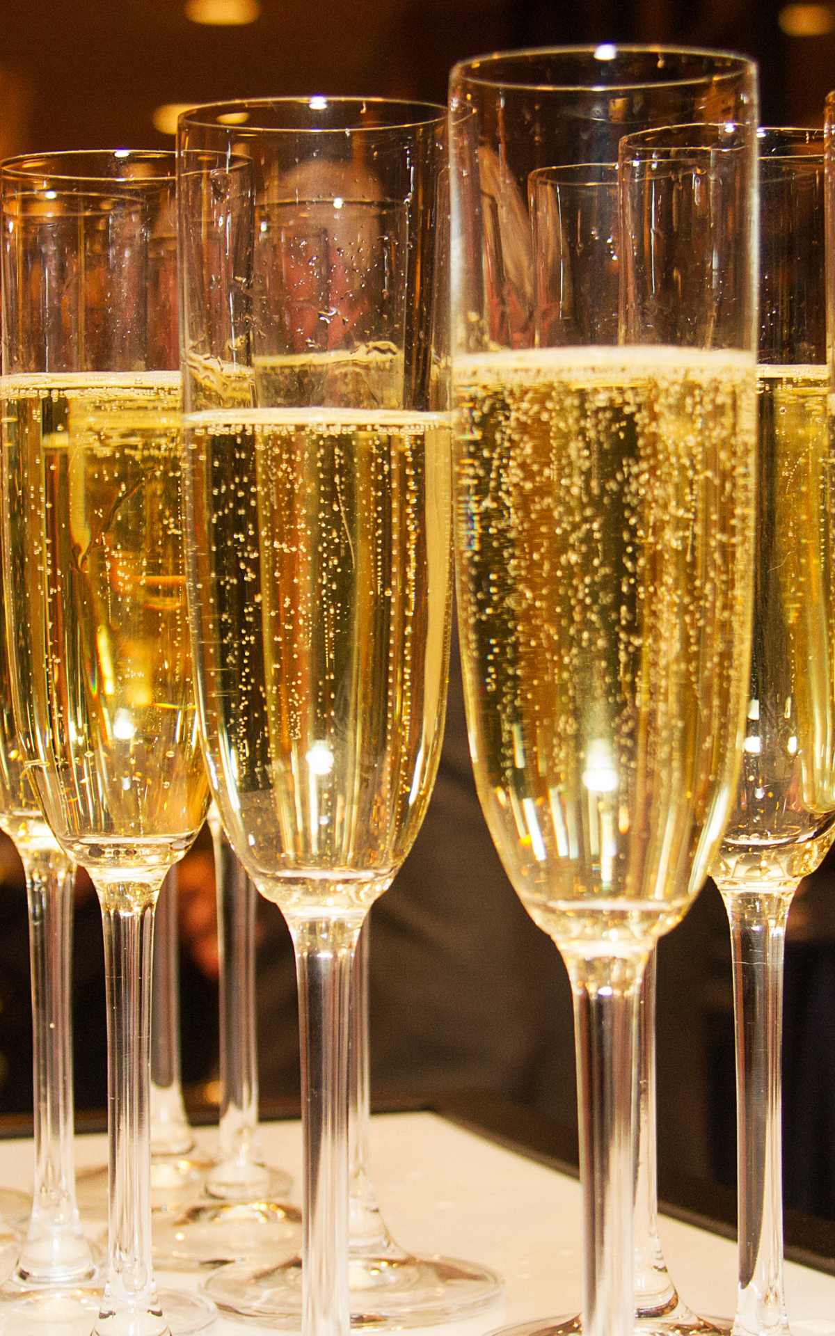 many glasses of bubbles